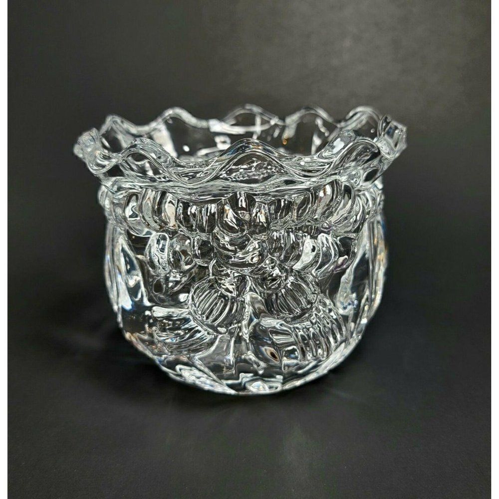 IMPERIAL CRYSTAL Fine 24% Lead Bowl Flower Bow Bou
